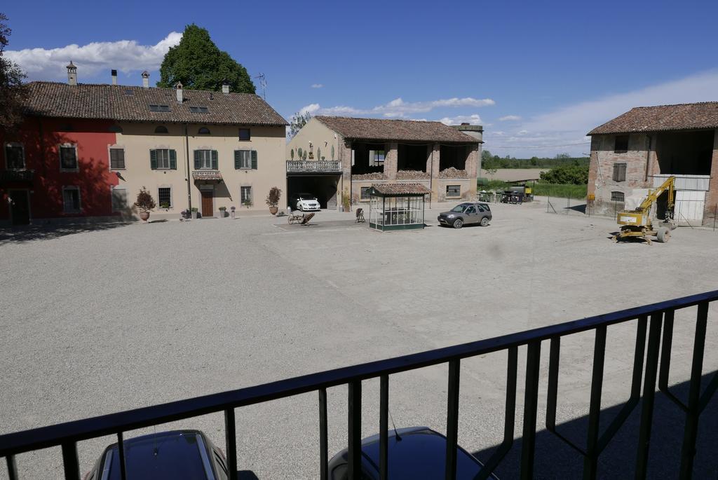 Agriturismo Boschi Celati Roncaglia Exterior photo